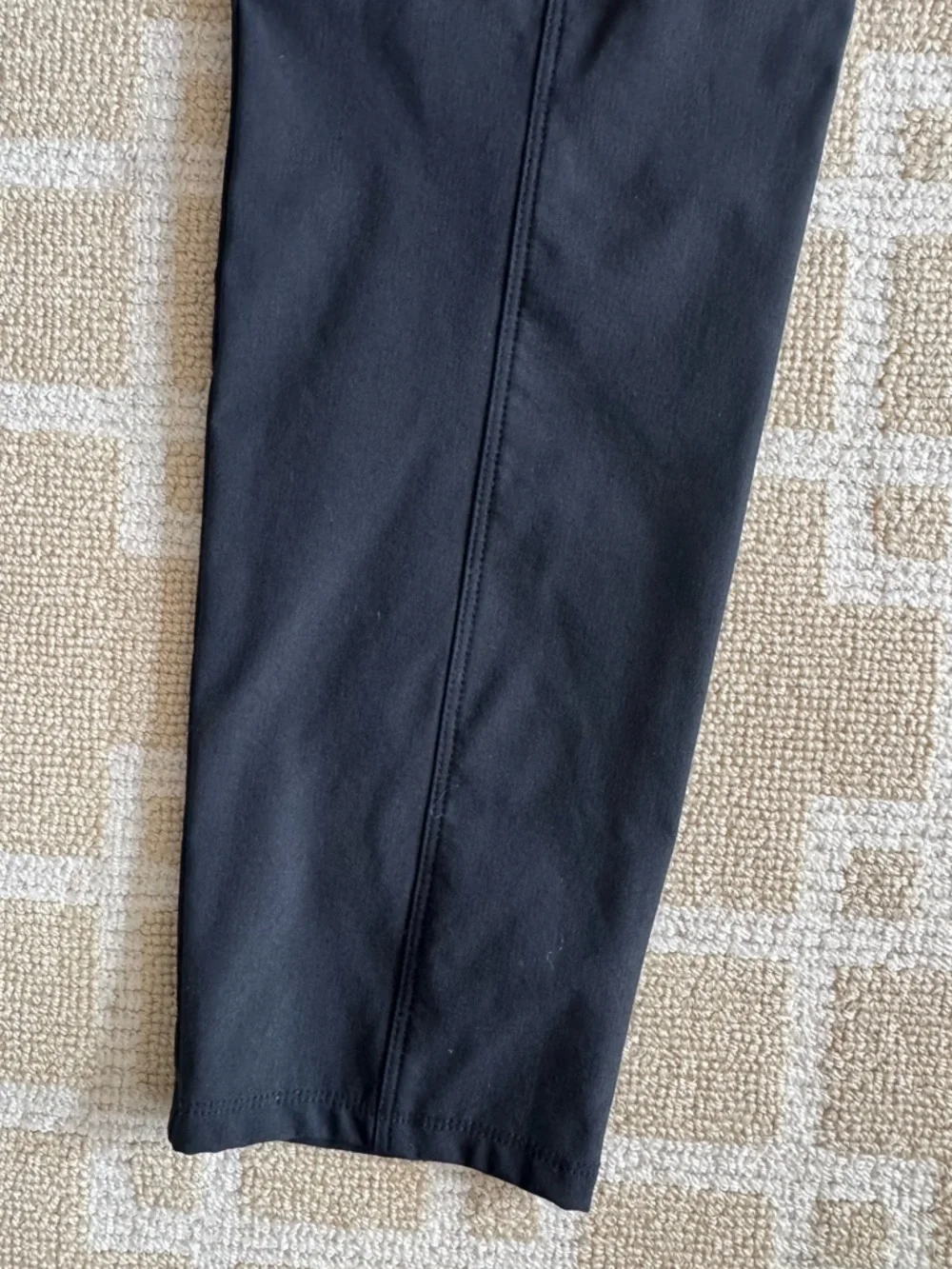 Athleta Black High Rise Trekking Pants Stretch Travel Hiking Size 14 - Picture 6 of 10